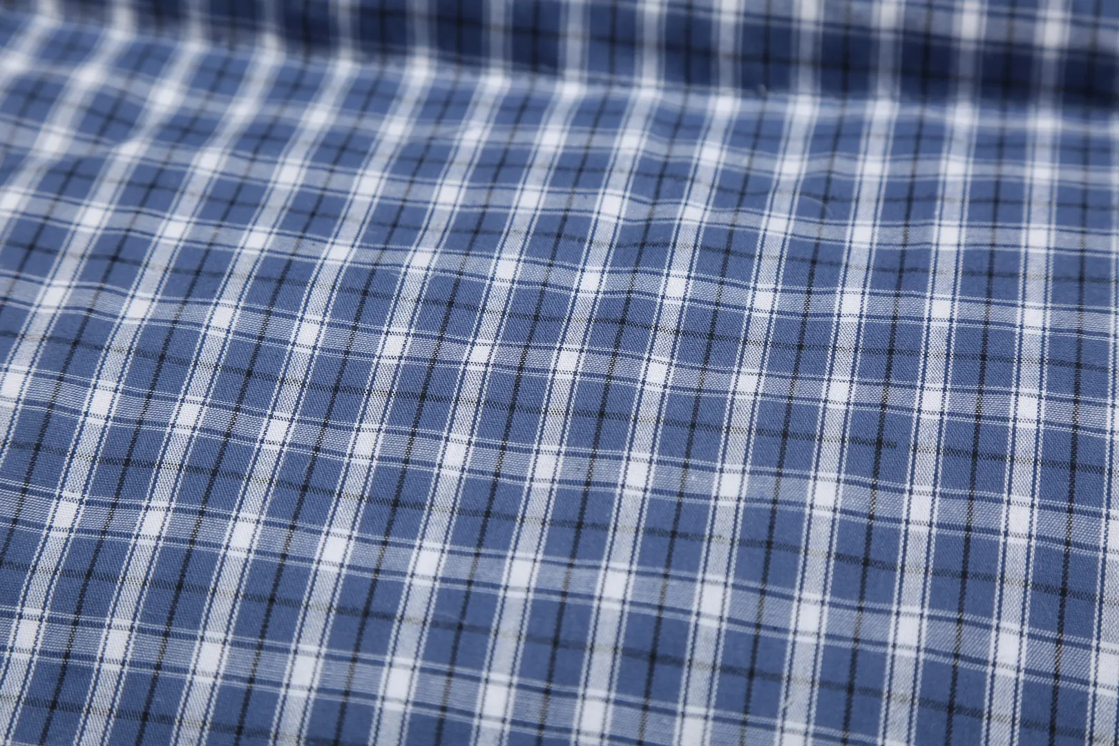 P510 White background picture [Popular item] Style number: 24383# Color: Blue Check Size: S to The hem contains a hidden elastic drawstring✅ - RL lazy little blue plaid down jacket, a must-have item for home girls. The small blue plaid for the face is soft and white in color. The style and materials add points to the appearance. It is not greasy for daily wear. The blue plaid is refreshing and brings together the colors. Make a fashionable and conspicuous bag in dull winter.